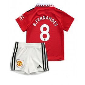Baby Fußballbekleidung Manchester United Bruno Fernandes #8 Heimtrikot 2022-23 Kurzarm (+ kurze hosen)